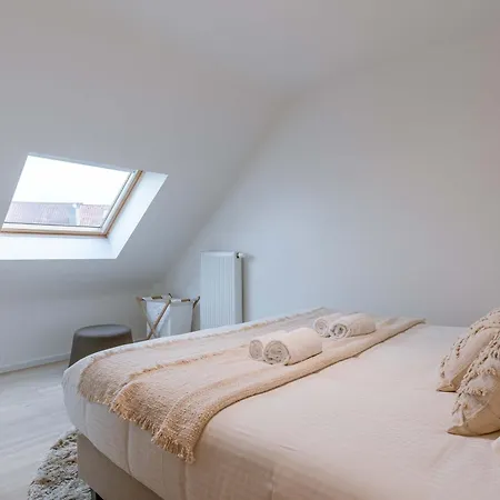 Prázdninový dům Huswell - Charming Townhouse In Perfect For 6 Guests Gent