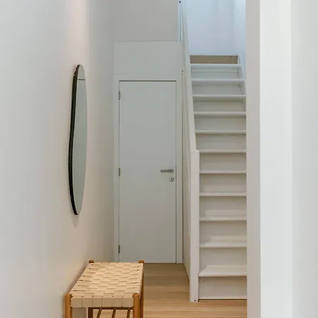 Huswell - Charming Townhouse In Perfect For 6 Guests